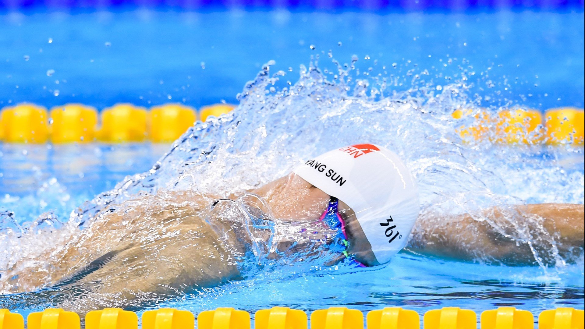 “2025俱乐部世界杯开幕：全球32强角逐荣耀”